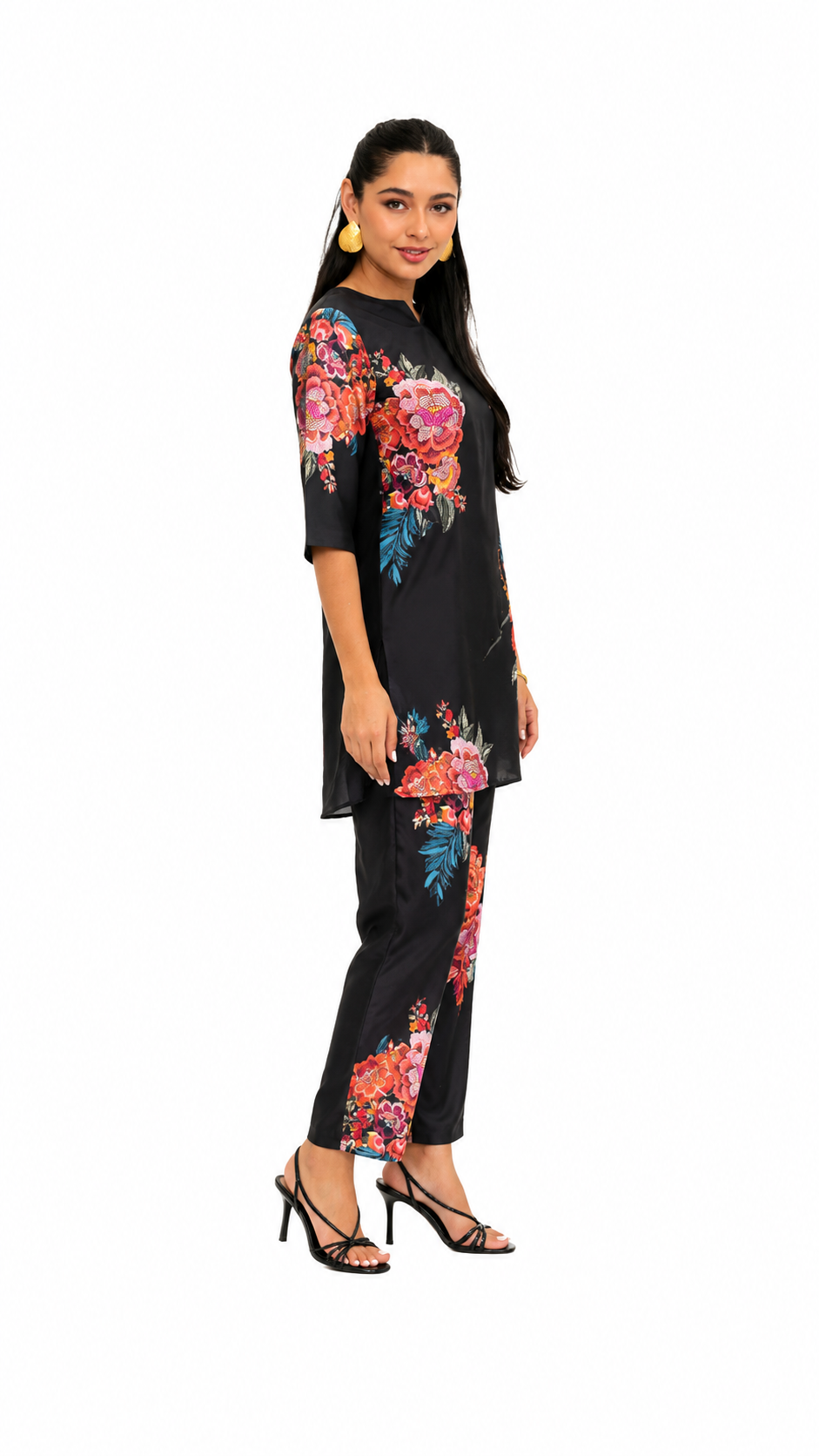 Mesmerro Midnight Bouquet Floral Printed Women’s Co-Ord Set with Split-Neck 3/4 Sleeve Tunic & Tapered Pants