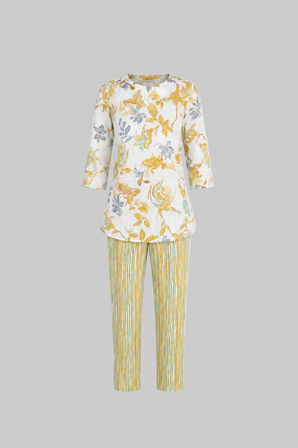 Mesmerro Golden Aqua Garden Mixed-Print Women’s Co-Ord Set with Notch-Neck 3/4 Sleeve Tunic & Straight-Fit Pants