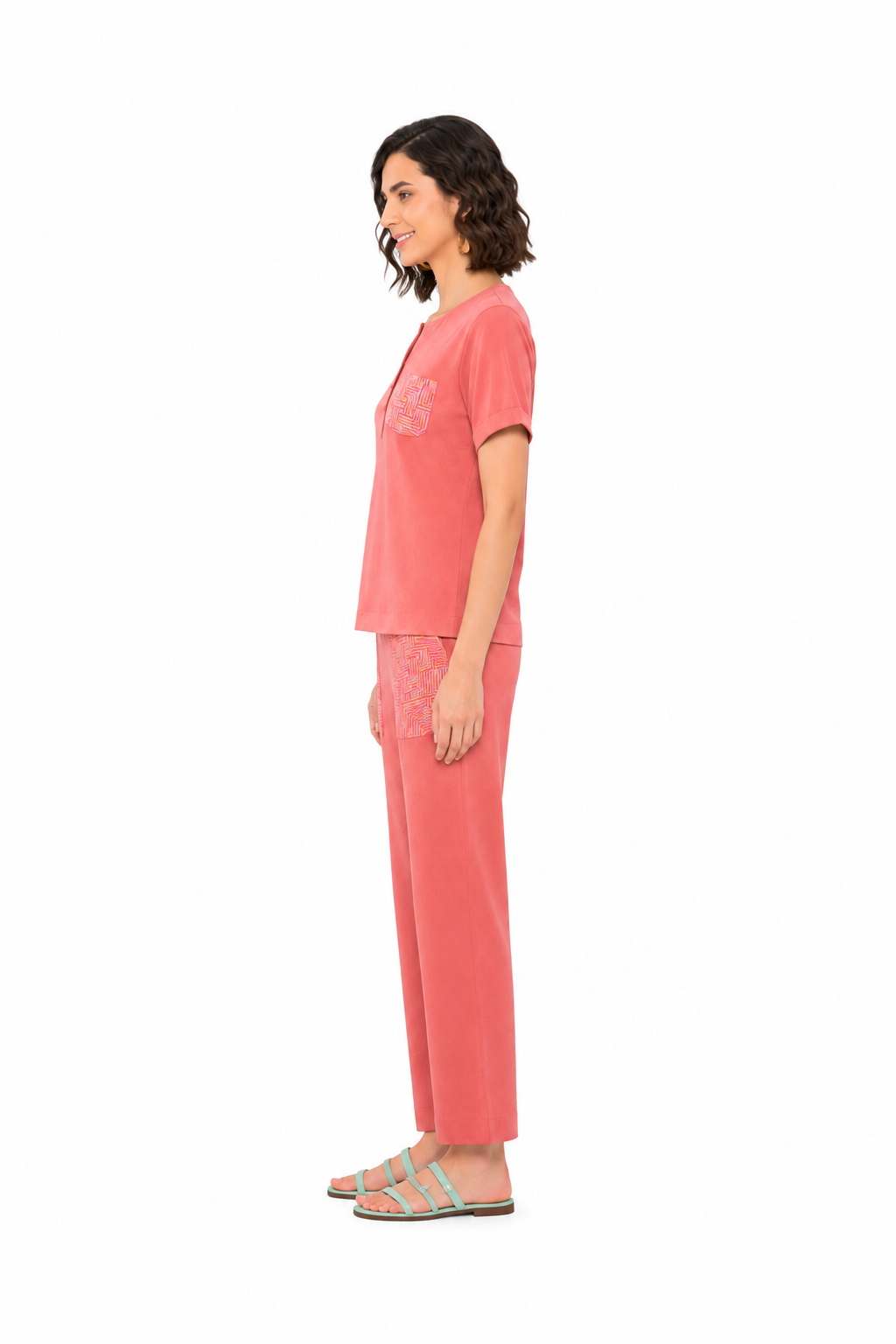 Mesmerro Coral Mosaic Women’s Co-Ord Set with Split-Neck Short-Sleeve Top & Straight-Fit Pocket Pants