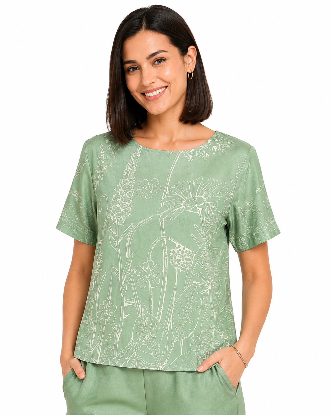 Mesmerro Sage Meadow Floral Printed Women’s Co-Ord Set with Round-Neck Short-Sleeve Top & Straight-Fit Pants